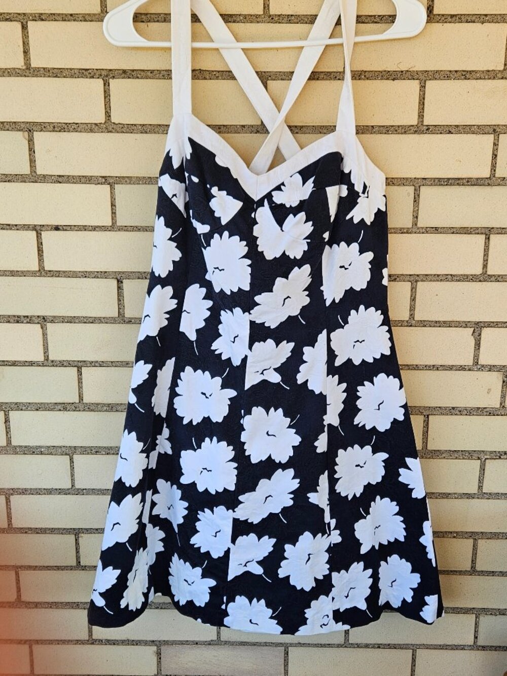Tina Hagen Black White Floral Sleeveless Mini Dress